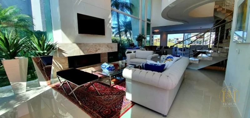 Sobrado beira lago excelente no Condomínio Enseada!: 3ª foto da galeria de imagens do imóvel