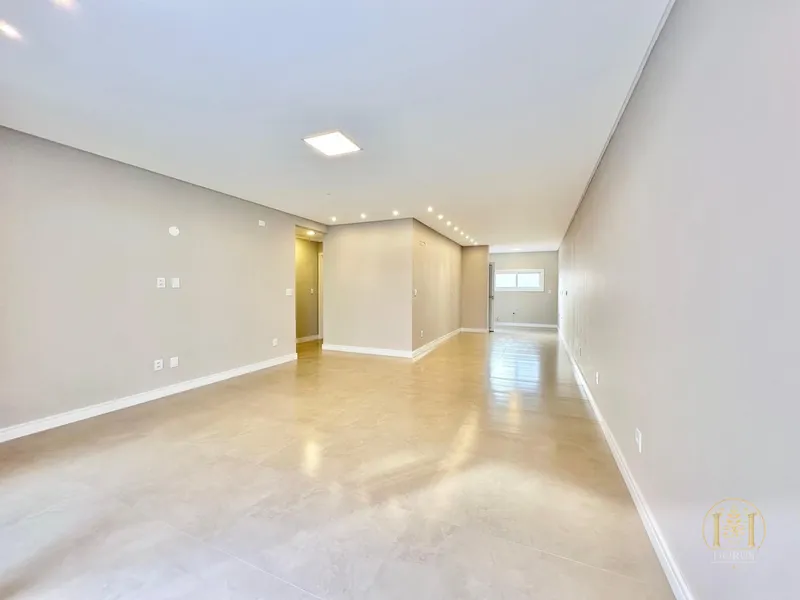 Casa beira mar de alto padrão em Capão da Canoa!: 4ª foto da galeria de imagens do imóvel