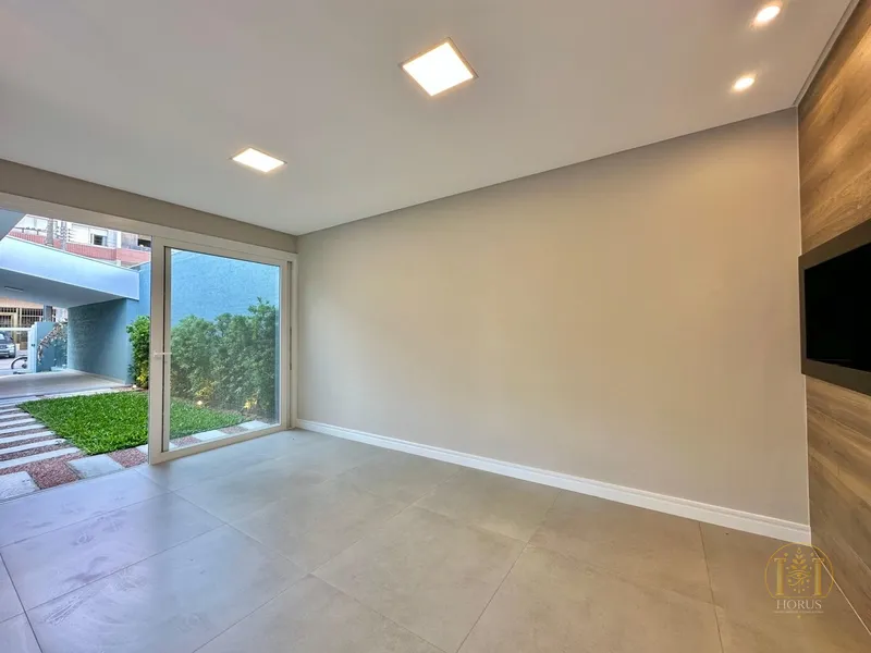 Casa beira mar de alto padrão em Capão da Canoa!: 14ª foto da galeria de imagens do imóvel