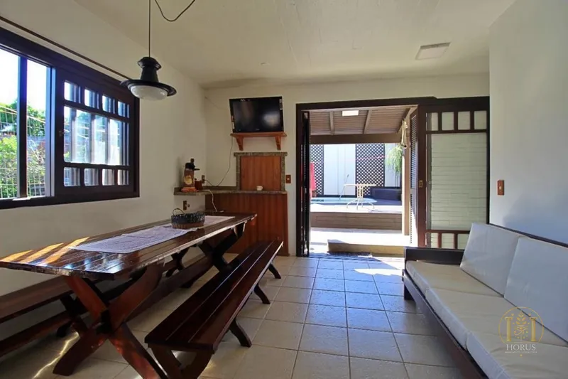 Casa térrea no Centro de Xangri-lá!: 22ª foto da galeria de imagens do imóvel