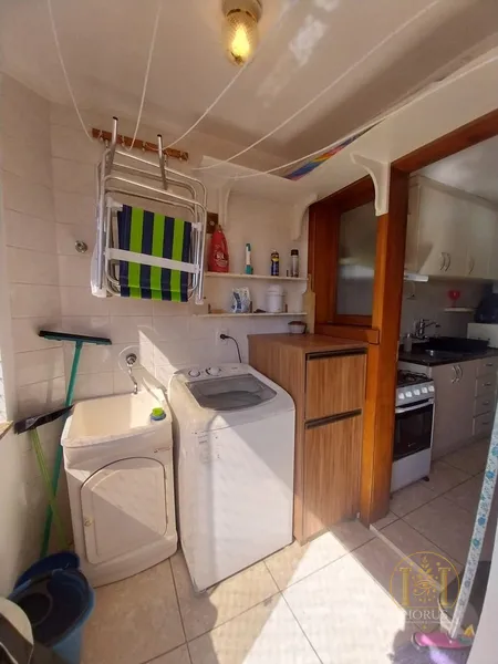 APARTAMENTO 2 DORMITÓRIOS MEIA QUADRA DA PRAIA: 11ª foto da galeria de imagens do imóvel