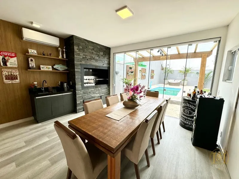 casa de alto padrão próximo do centro de Capão da canoa: 11ª foto da galeria de imagens do imóvel