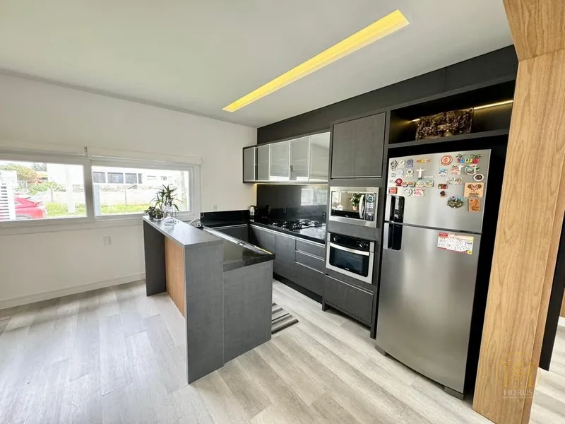 casa de alto padrão próximo do centro de Capão da canoa: 15ª foto da galeria de imagens do imóvel