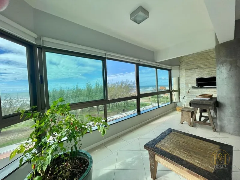 Elegância e conforto, 3 suítes, lareira, vista para o mar.: 18ª foto da galeria de imagens do imóvel