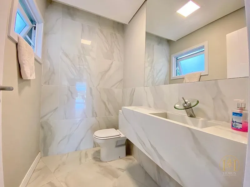 Requinte e luxuosidade definem este Sobrado no Condomínio Sea Coast!: 12ª foto da galeria de imagens do imóvel