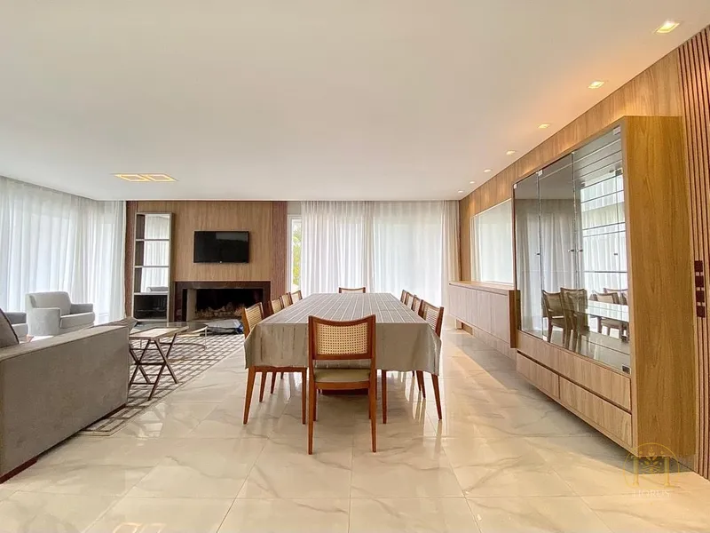 Requinte e luxuosidade definem este Sobrado no Condomínio Sea Coast!: 15ª foto da galeria de imagens do imóvel