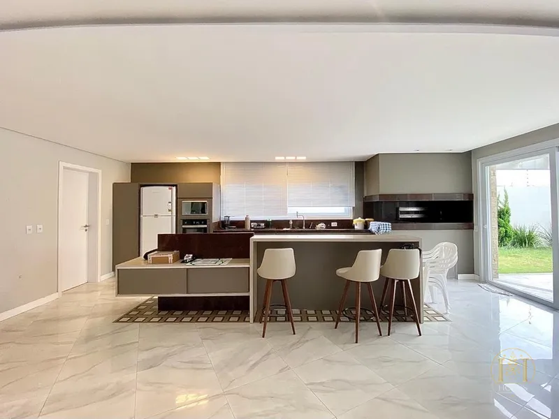 Requinte e luxuosidade definem este Sobrado no Condomínio Sea Coast!: 10ª foto da galeria de imagens do imóvel