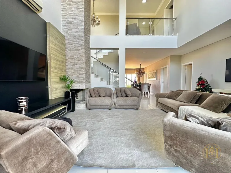 Casa sofisticada no Quintas do Lago com 3 suítes e piscina: 9ª foto da galeria de imagens do imóvel