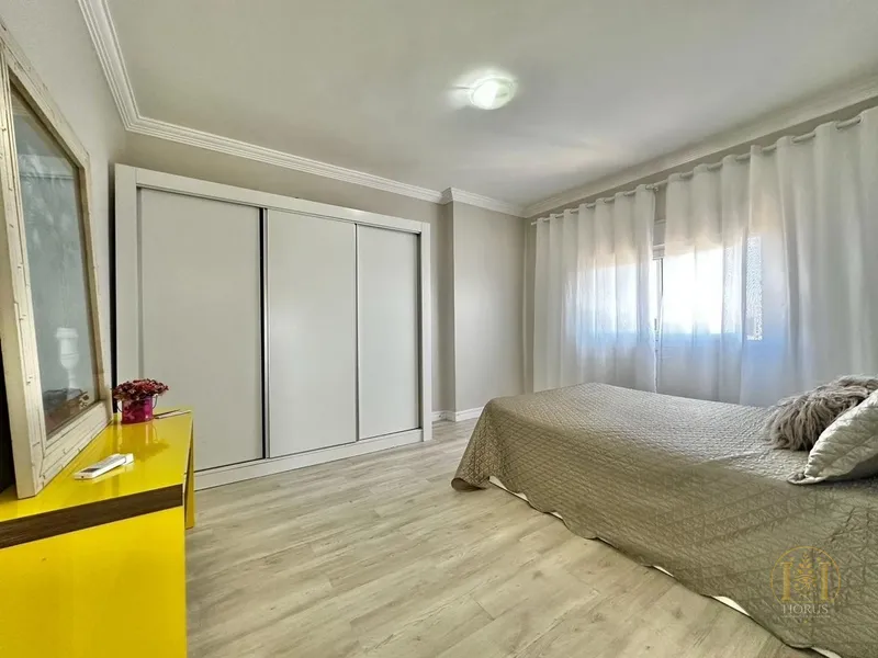 Casa sofisticada no Quintas do Lago com 3 suítes e piscina: 26ª foto da galeria de imagens do imóvel