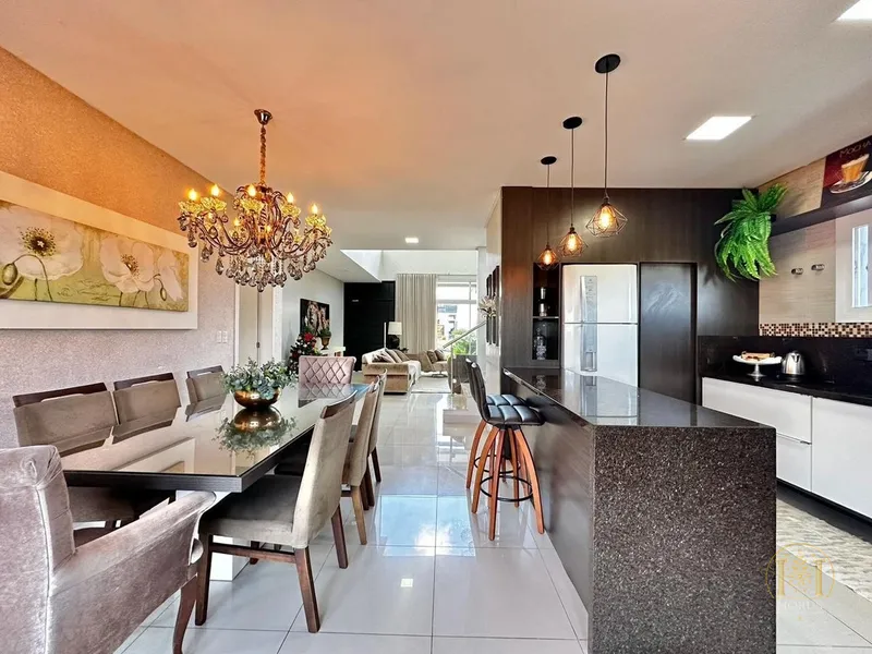 Casa sofisticada no Quintas do Lago com 3 suítes e piscina: 12ª foto da galeria de imagens do imóvel