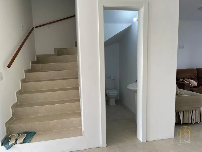 Sobrado 150 metros do mar em Capão da canoa -rs: 4ª foto da galeria de imagens do imóvel