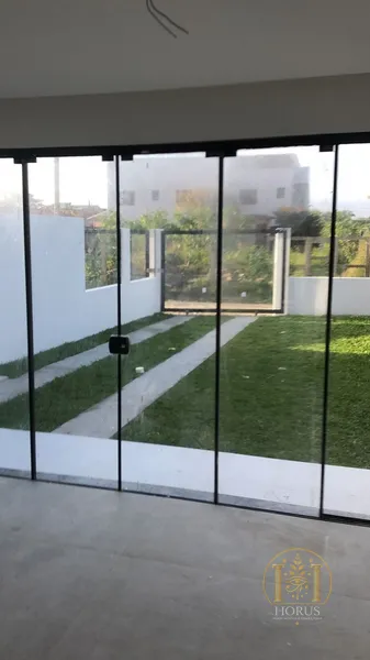 Sobrado 150 metros do mar em Capão da canoa -rs: 11ª foto da galeria de imagens do imóvel