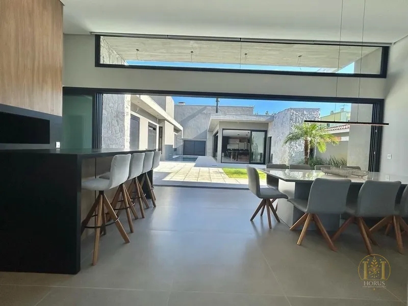 Casa moderna no bairro mais nobre de Xangri-lá!: 10ª foto da galeria de imagens do imóvel