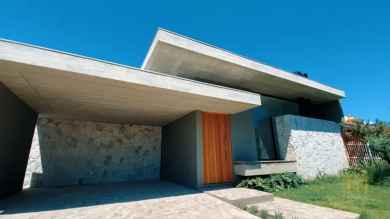 Casa moderna no bairro mais nobre de Xangri-lá!: 1ª foto da galeria de imagens do imóvel