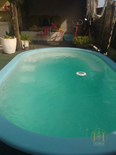 Casa à venda com piscina no Capão novo: 4ª foto da galeria de imagens do imóvel