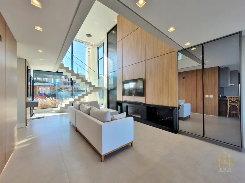 Sobrado de muito bom gosto em condomínio fechado: 3ª foto da galeria de imagens do imóvel