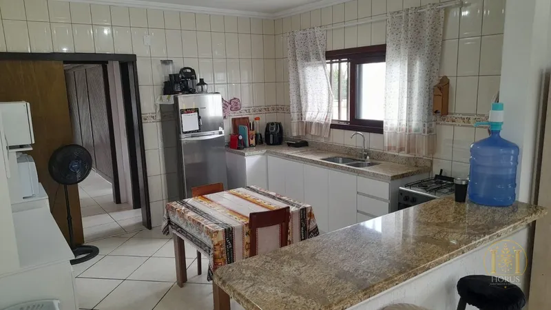 CASA À VENDA NO BAIRRO ZONA NOVA DE CAPÃO DA CANOA-RS: 3ª foto da galeria de imagens do imóvel