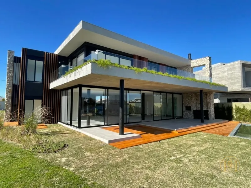 Casa com a melhor vista do lago do Condomínio Enseada!: 24ª foto da galeria de imagens do imóvel