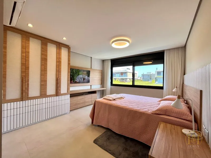 Sobrado beira lago no Condomínio Sunset com 5 dormitórios e piscina!: 19ª foto da galeria de imagens do imóvel