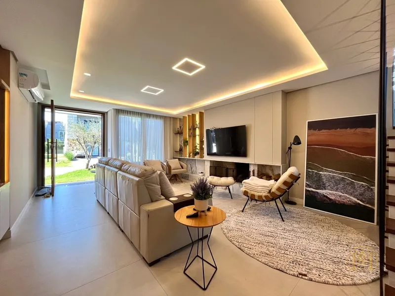 Sobrado beira lago no Condomínio Sunset com 5 dormitórios e piscina!: 4ª foto da galeria de imagens do imóvel