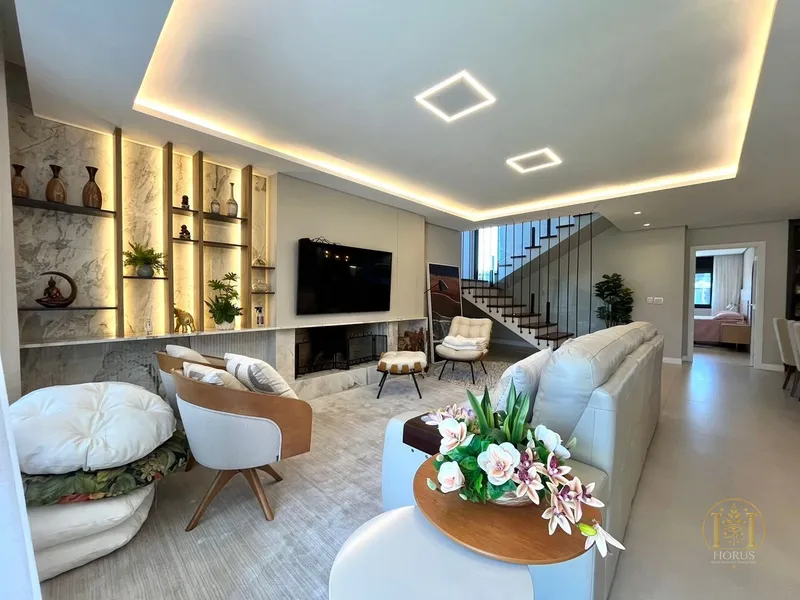 Sobrado beira lago no Condomínio Sunset com 5 dormitórios e piscina!: 2ª foto da galeria de imagens do imóvel