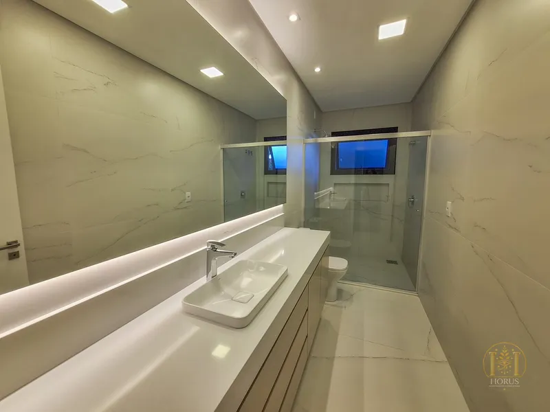 Sobrado de 394 m² no Condomínio Costa Serena, à beira-mar e beira lago: 15ª foto da galeria de imagens do imóvel