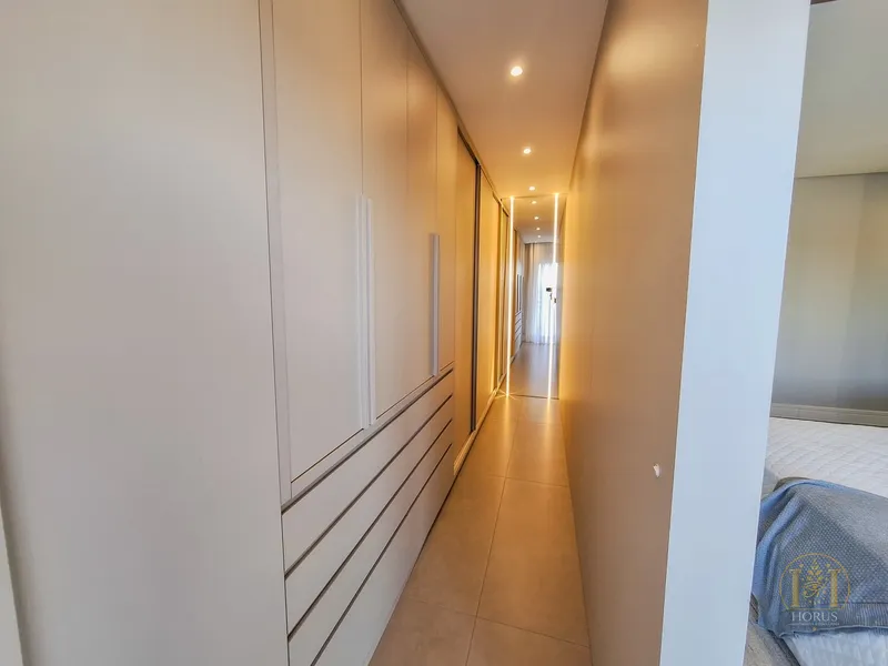 Sobrado de 394 m² no Condomínio Costa Serena, à beira-mar e beira lago: 36ª foto da galeria de imagens do imóvel