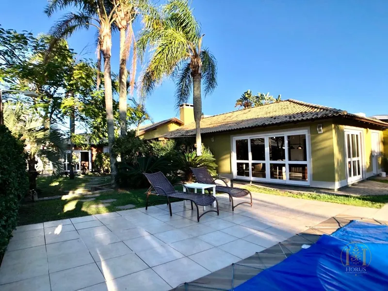 Inédita Casa com Dois Terrenos em Atlântida!: 35ª foto da galeria de imagens do imóvel