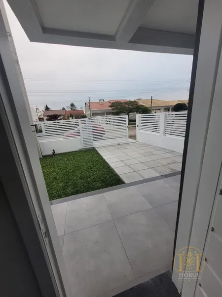 casa geminada em capao novo: 7ª foto da galeria de imagens do imóvel