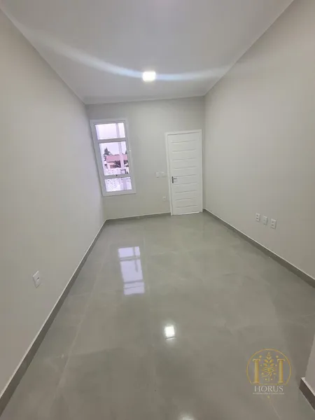 casa geminada em capao novo: 4ª foto da galeria de imagens do imóvel