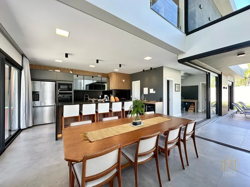 Sobrado esplêndido com piscina em Condomínio Beira-Mar!: 5ª foto da galeria de imagens do imóvel