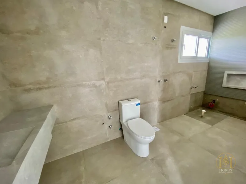 SOBRADO DE ALTO PADRÃO NO CONDOMÍNIO CAPÃO ILHAS RESORT: 23ª foto da galeria de imagens do imóvel