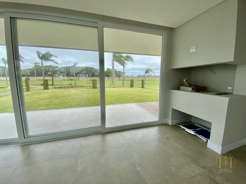 SOBRADO DE ALTO PADRÃO NO CONDOMÍNIO CAPÃO ILHAS RESORT: 11ª foto da galeria de imagens do imóvel