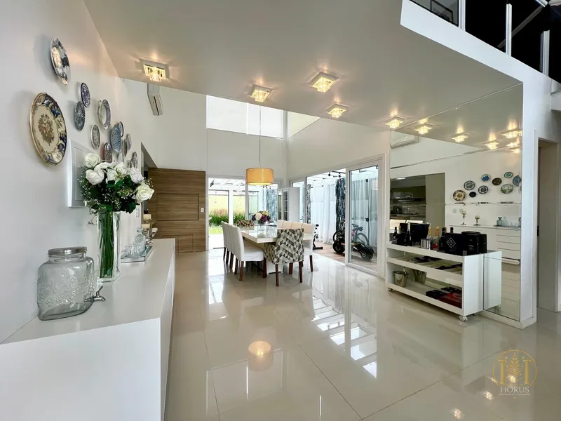 Sobrado a venda em condomínio fechado: 8ª foto da galeria de imagens do imóvel