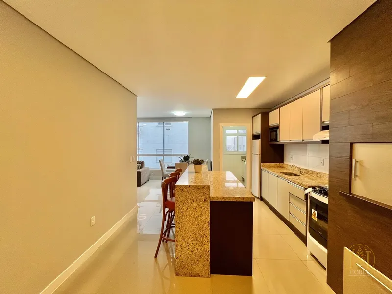 Apartamento mobiliado no Navegantes, 2 dormitórios e ótima localização: 1ª foto da galeria de imagens do imóvel