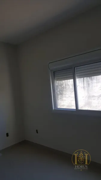 CASA COM 3 DORMITÓRIOS BEIRA MAR PROXIMO AO CENTRO DE CAPÃO DA CANOA: 3ª foto da galeria de imagens do imóvel