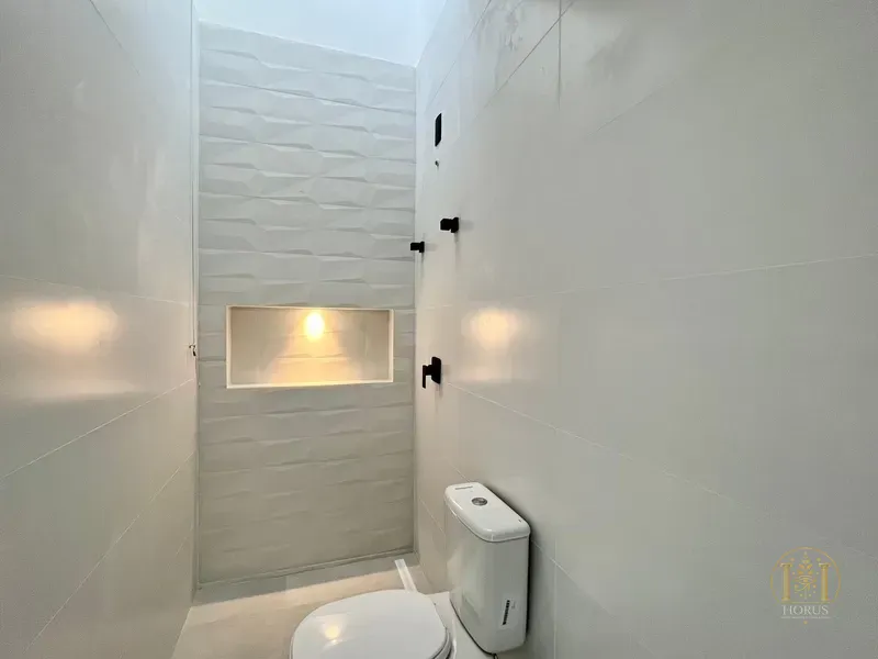 LINDO SOBRADO A VENDA LADO MAR DE CAPÃO DA CANOA-RS: 7ª foto da galeria de imagens do imóvel