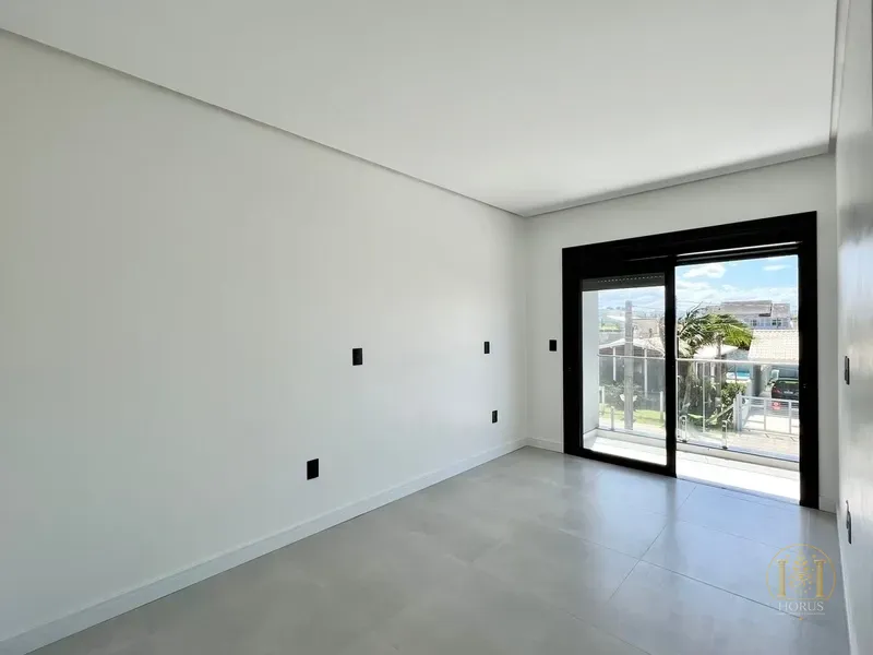 LINDO SOBRADO A VENDA LADO MAR DE CAPÃO DA CANOA-RS: 16ª foto da galeria de imagens do imóvel