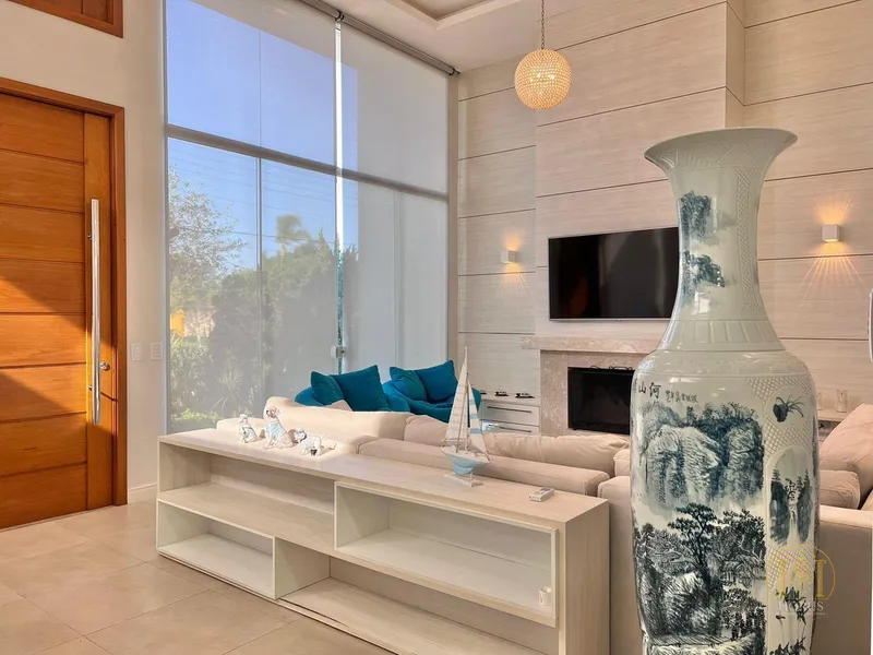 Casa sofisticada no Condomínio Fechado Condado: 3 suítes e piscina aqu: 12ª foto da galeria de imagens do imóvel