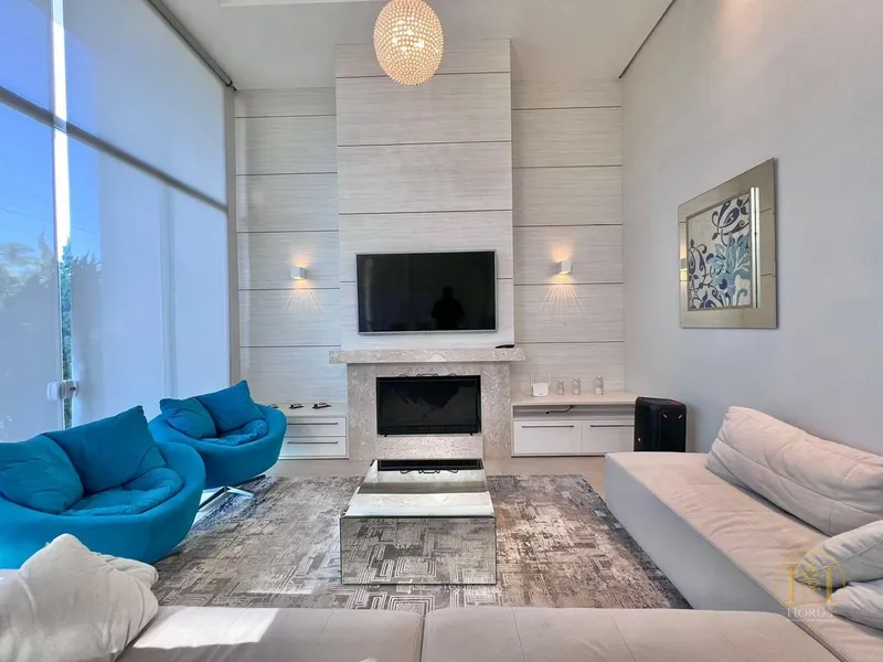 Casa sofisticada no Condomínio Fechado Condado: 3 suítes e piscina aqu: 7ª foto da galeria de imagens do imóvel