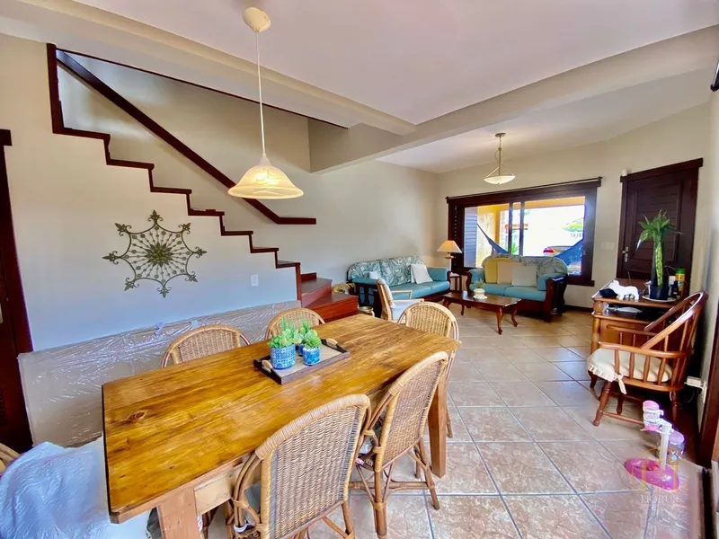 Sobrado Geminado 3 dormitórios, bairro Centro em Xangri-lá: 6ª foto da galeria de imagens do imóvel