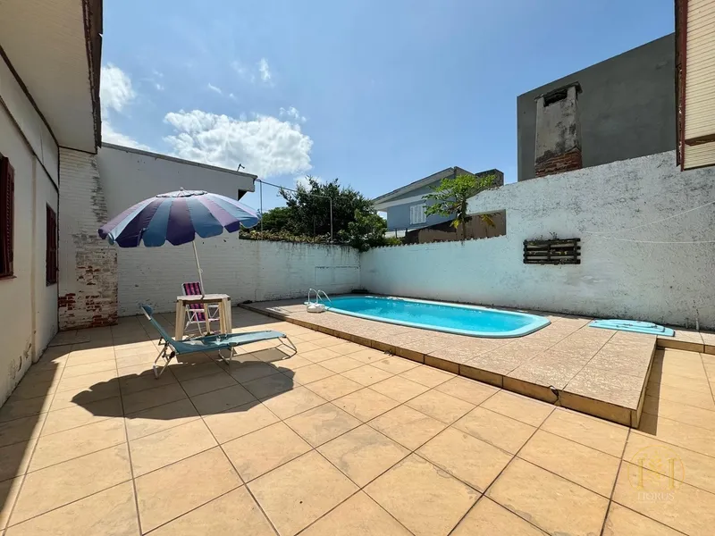 Casa térrea com piscina em Atlântida! Oportunidade única!: 21ª foto da galeria de imagens do imóvel