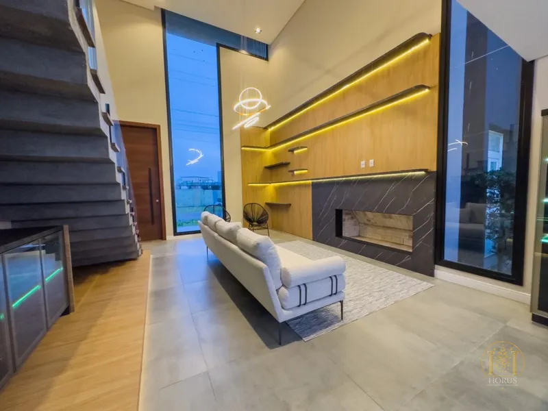 SOBRADO BEIRA LAGO - PERMUTA 100% POR CARRO: 4ª foto da galeria de imagens do imóvel