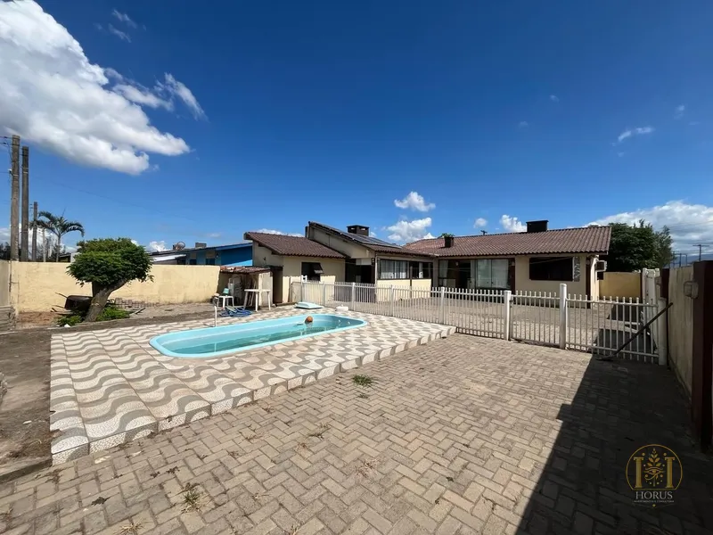 Casa com piscina no jardim beira mar: 20ª foto da galeria de imagens do imóvel