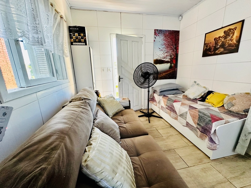Casa em Atlântida Sul: 17ª foto da galeria de imagens do imóvel