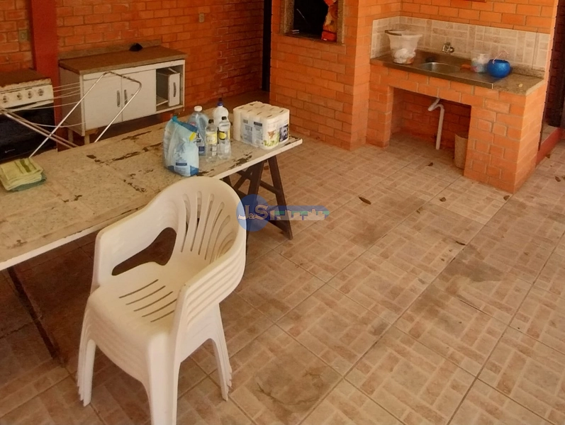 CASA EM ATLÂNTIDA SUL: 14ª foto da galeria de imagens do imóvel
