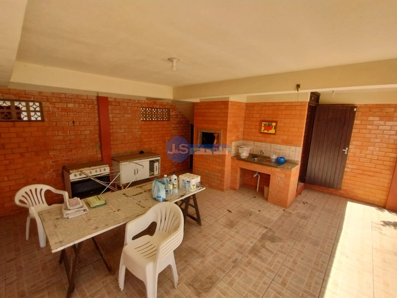 CASA EM ATLÂNTIDA SUL: 6ª foto da galeria de imagens do imóvel