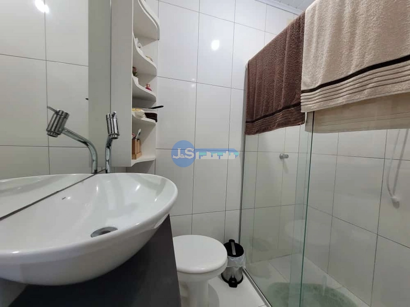 EXCELENTE CASA COM 02 TERRENOS PROXIMO AO MAR: 21ª foto da galeria de imagens do imóvel