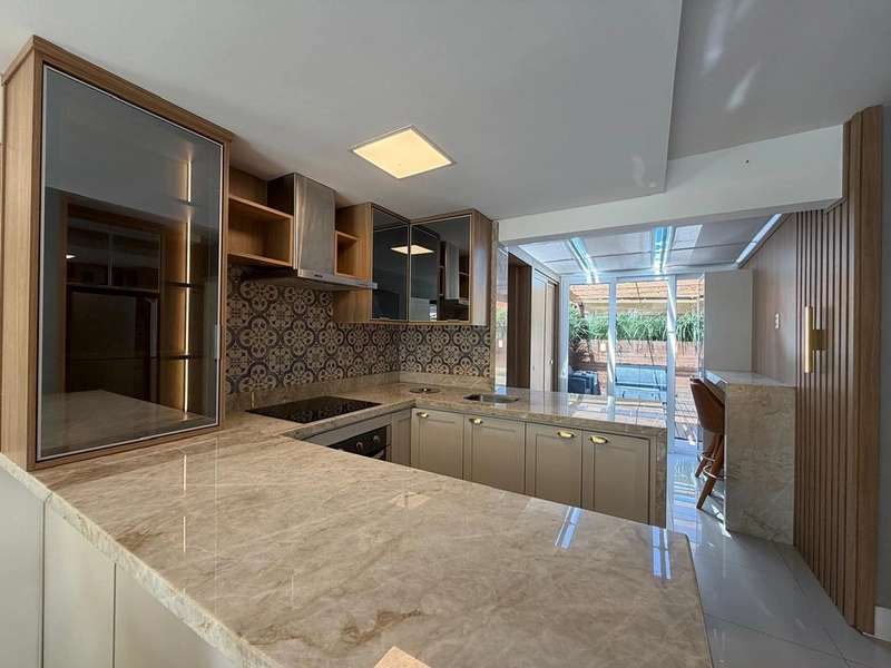 EXCELENTE CASA ALTO PADRÃO EM CONDOMÍNIO: 7ª foto da galeria de imagens do imóvel