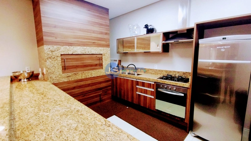 Excelente Apartamento 03 Suítes, 04 vagas de garagem, Área Nobre de Ca: 4ª foto da galeria de imagens do imóvel